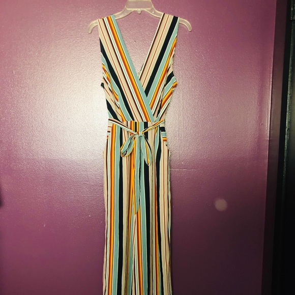 Monteau Wide Leg Striped Jumpsuit with Pockets - Picture 8 of 8